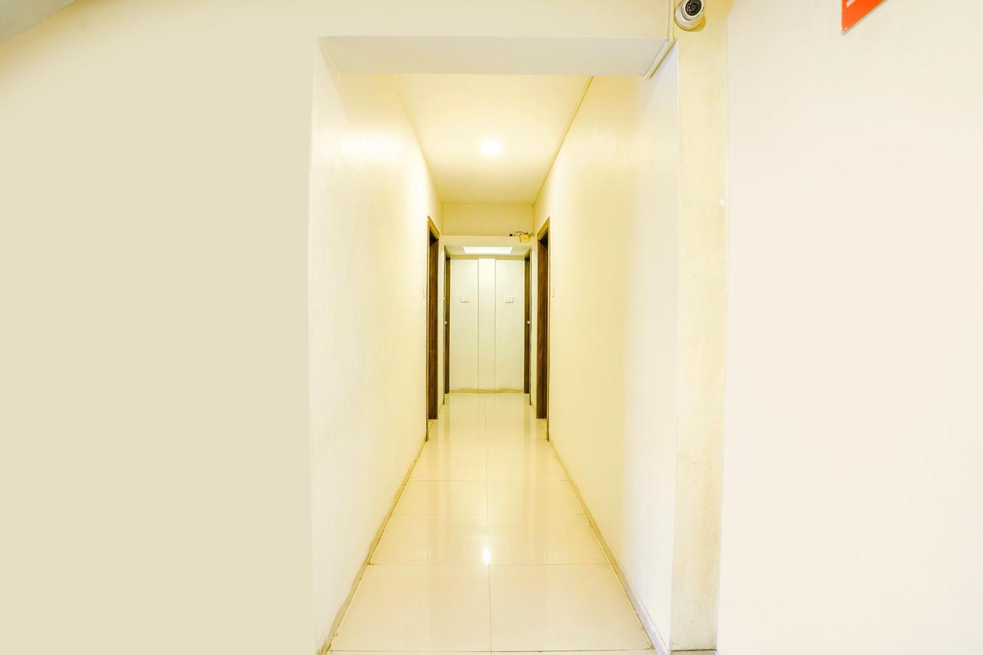 Hotel Fabexpress Kuber - Nr Apmc Vashi, Navi Mumbai Zewnętrze zdjęcie