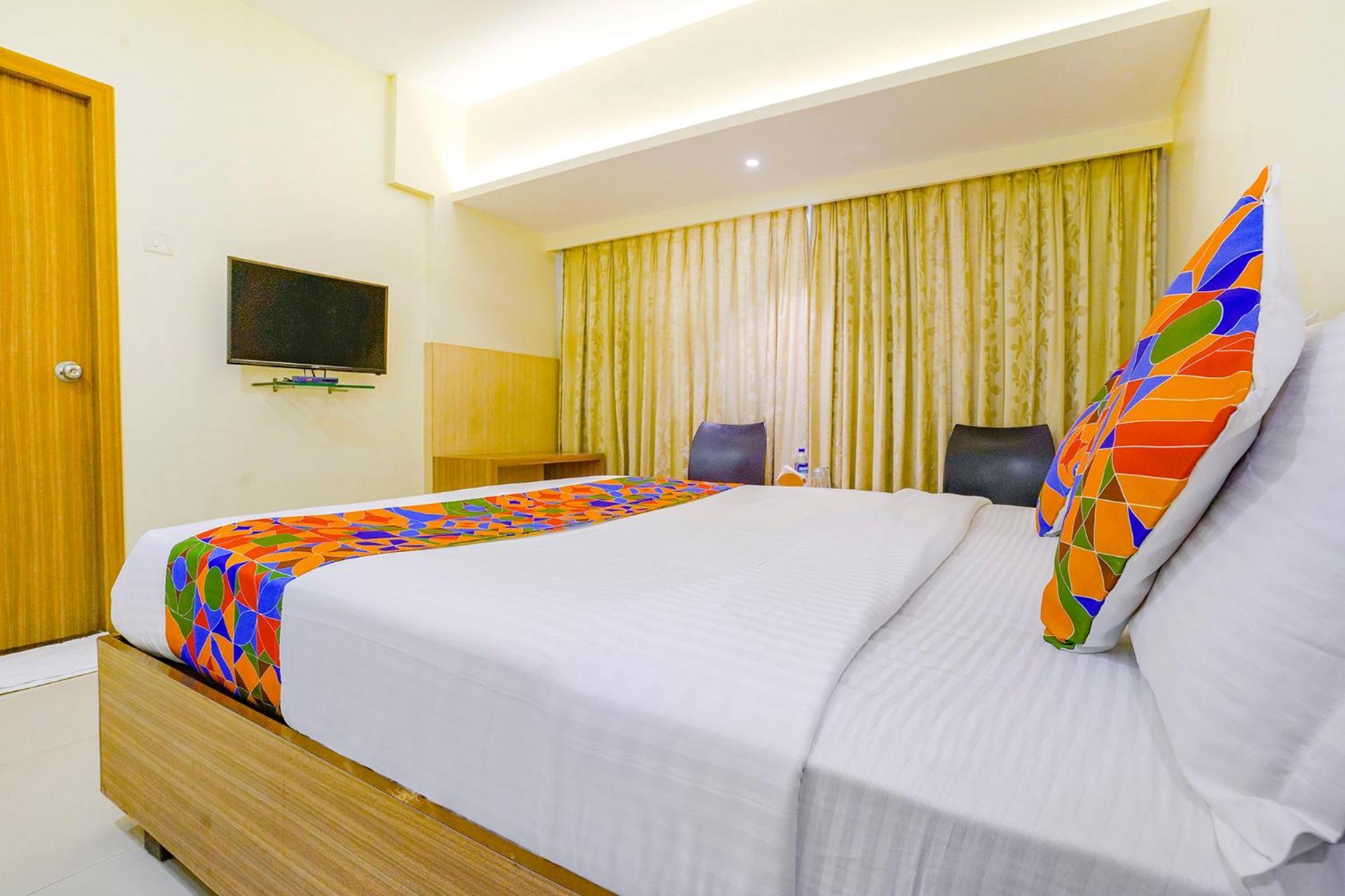 Hotel Fabexpress Kuber - Nr Apmc Vashi, Navi Mumbai Zewnętrze zdjęcie