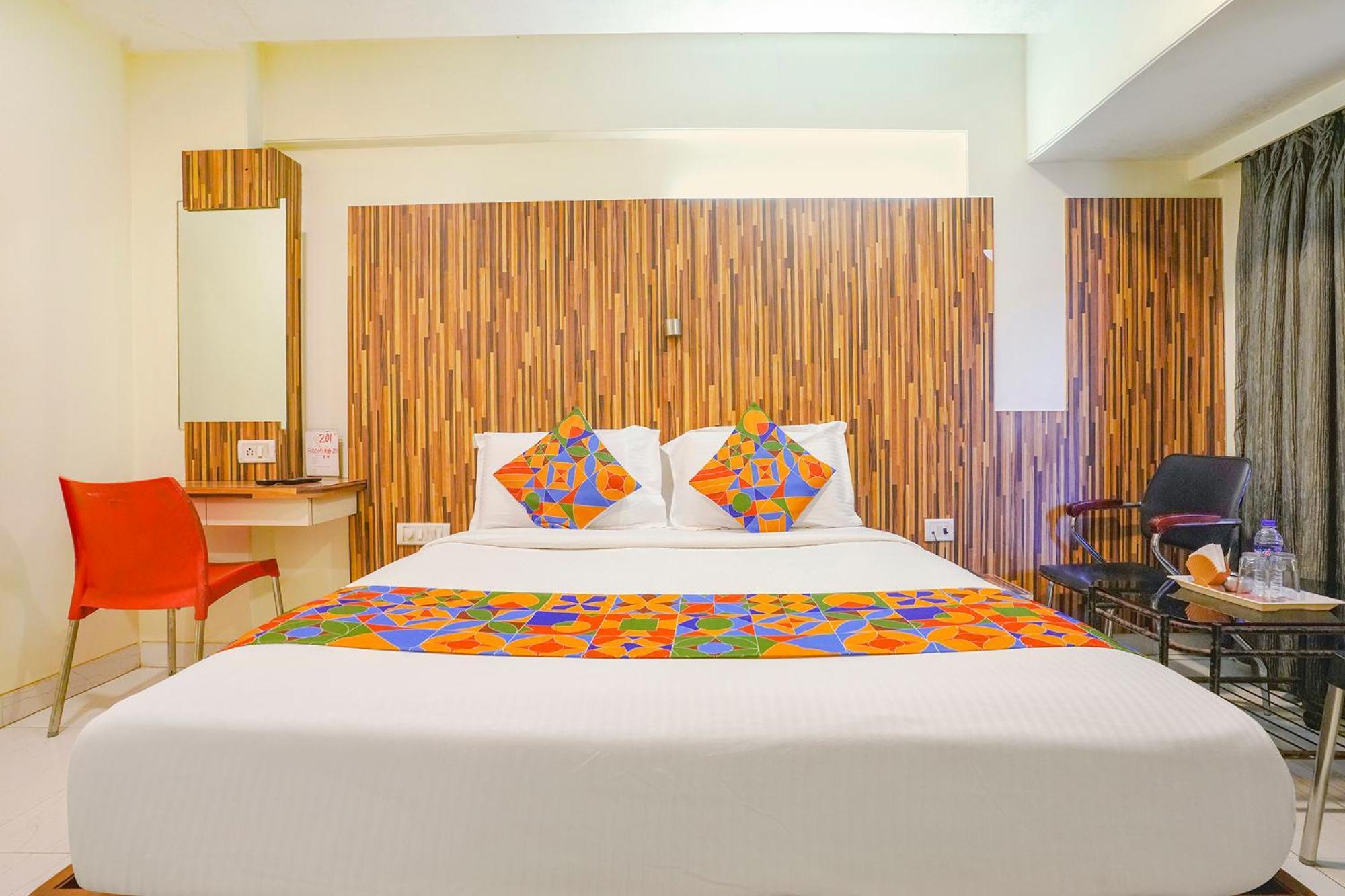 Hotel Fabexpress Kuber - Nr Apmc Vashi, Navi Mumbai Zewnętrze zdjęcie